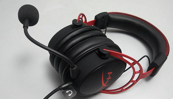 Foto do HyperX Cloud Alpha