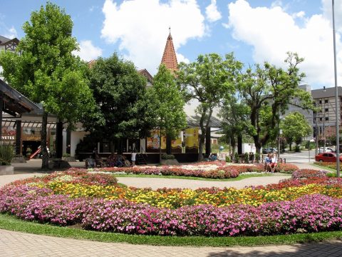 Praça das Flores - Nova Petrópolis