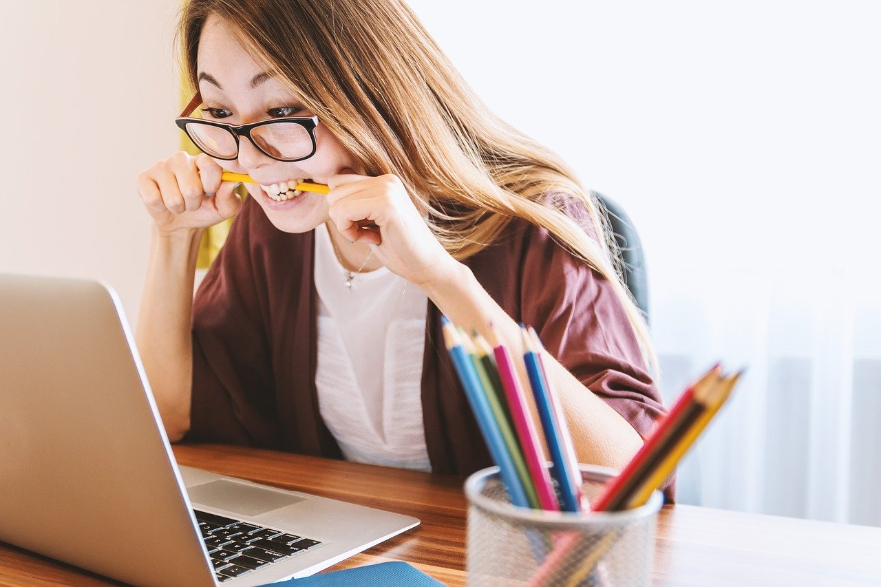 Como estudar para concurso público com desconto e obter as melhores apostilas preparatórias - florais de Bach Artigos estudar online concurso publico