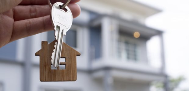 Como alugar casa ou apartamento sem fiador via internet? - Guias chave da casa da nova casa imobiliaria aluguel