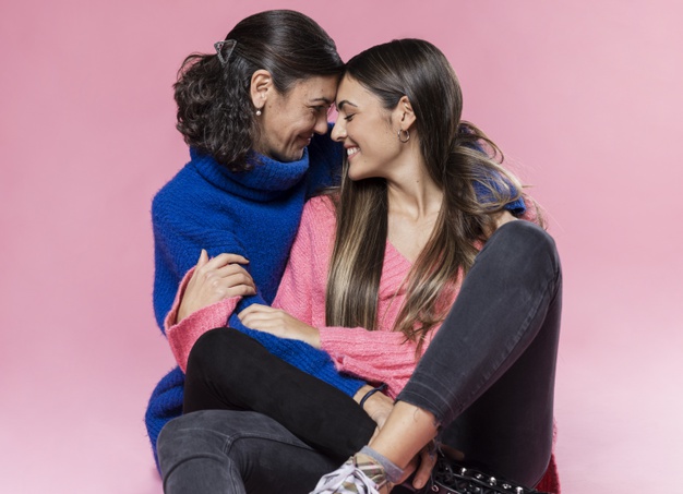 Dia das mães: dicas de presentes para comprar online e com desconto - Olist Tiny Dicas para economizar momento mae e filha dia das maes