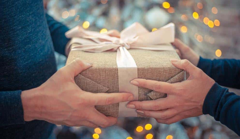 62 dicas de presentes de Natal baratos para economizar - compras online Dicas para economizar presente de natal 1