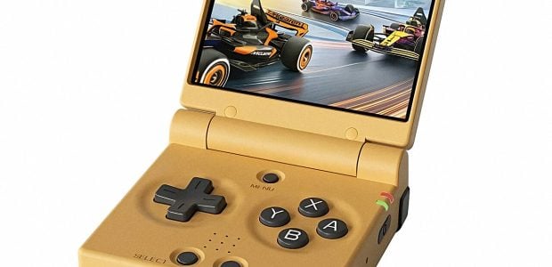 Review completo do Miyoo Mini Flip - o novo portátil retrô que reinventa o Game Boy e outros consoles antigos com emulação perfeita - Renderforest Guias miyoo mini flip amarelo Review completo do Miyoo Mini Flip - o novo portátil retrô que reinventa o Game Boy e outros consoles antigos com emulação perfeita - Renderforest Guias miyoo mini flip amarelo