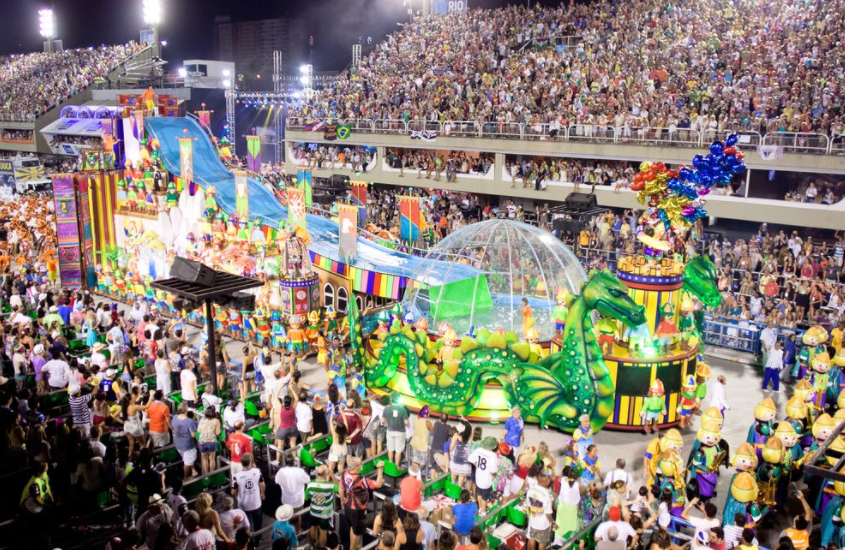 Como se programar para a viagem de Carnaval? Confira! - viagem de Carnaval Guias desfile de carnaval