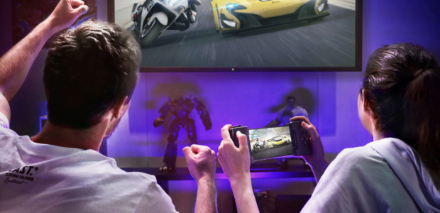 ASUS ROG Phone e a era dos smartphones para gamers - ROG Phone Artigos jogando na tv com ROG Phone